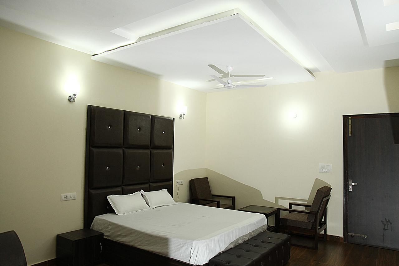 Hotel Temple View Inn Anandpur Sāhib Eksteriør bilde